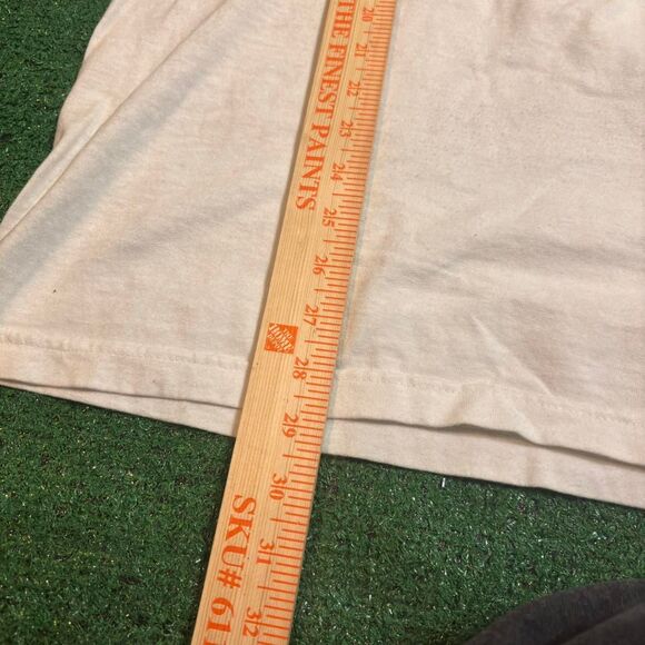 Jnco Men's Cream and White T-shirt - Picture 6 of 7